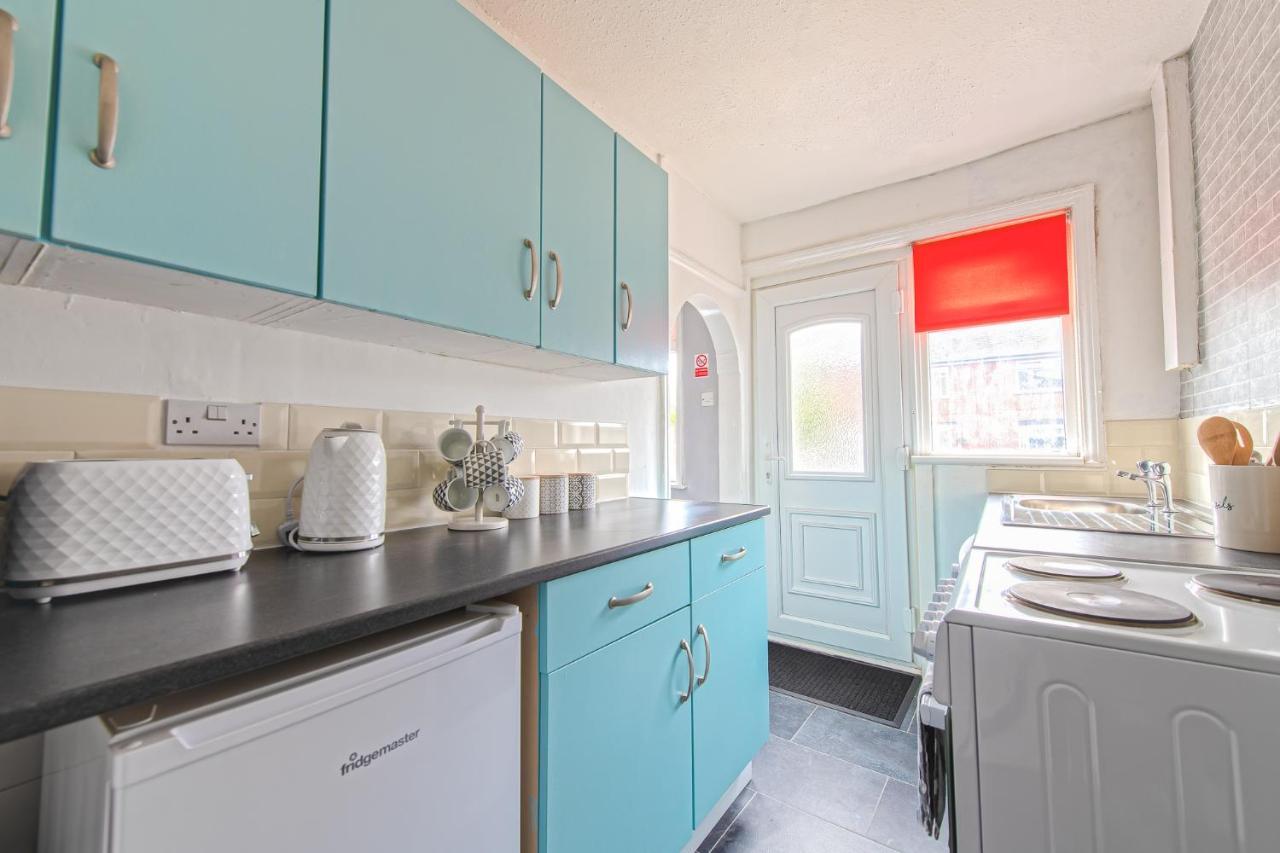 York House - Short Stay Leeds 리즈 외부 사진